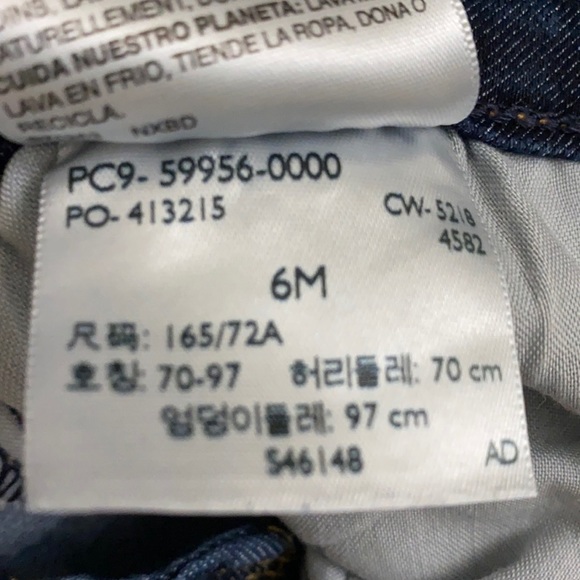 Levi’s Signature Blue Jeans - Picture 7 of 9